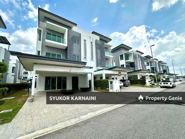 3 Storey Semi D Link Cluster House Laman Vista Alam, Setia Alam