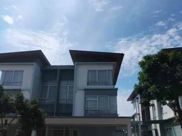 3 Storey Semi D Parkfield Tropicana Heights Kajang