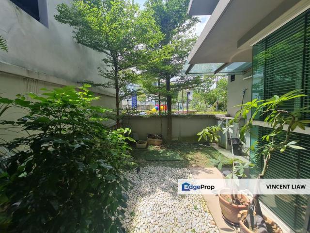 3 Storey Semi D with Lift @ The Rafflesia, Damansara Perdana Backing Park/Greenery View