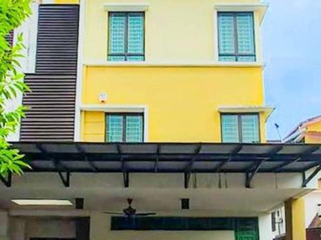 3 Storey Semi D, Taman Tropika 2, Kajang