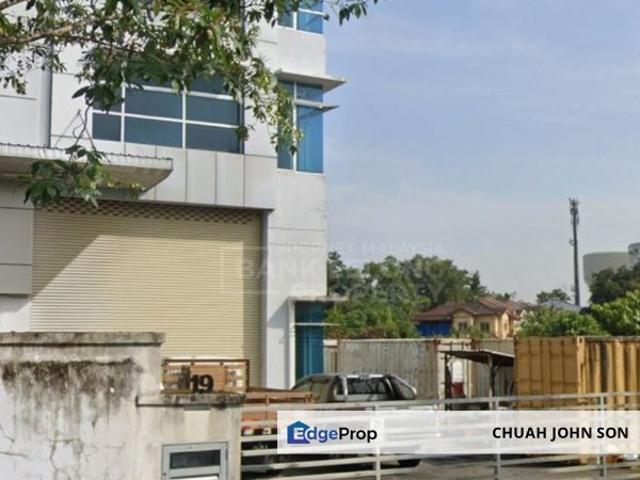 3 Storey Semi Detached Factory @ Shah Alam, Selangor