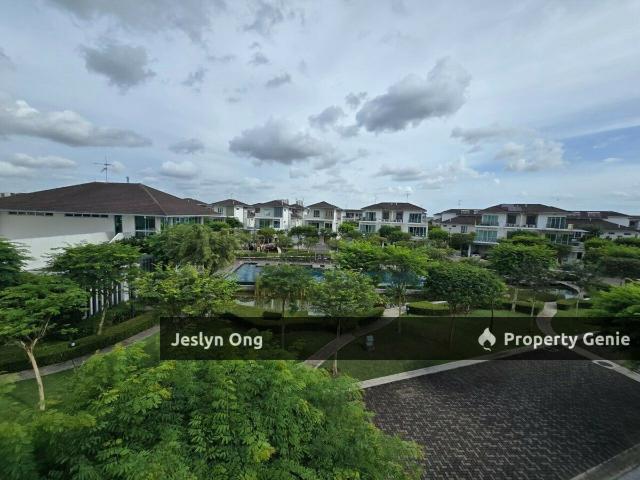 3 Storey Semi Detached House at Senibong Cove for Sale
