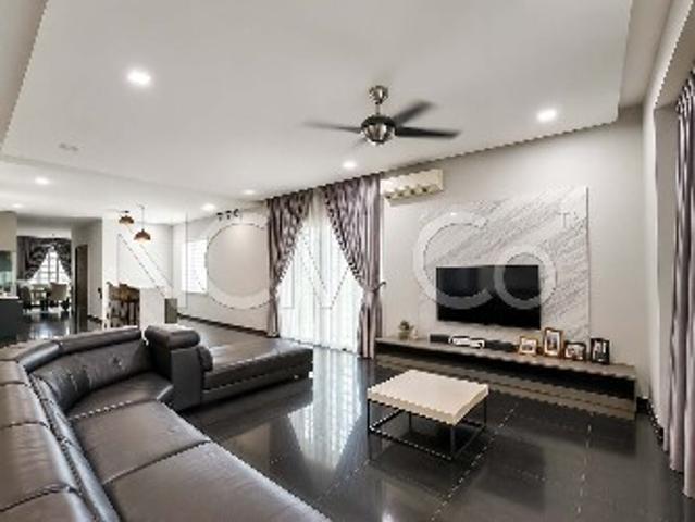 3 Storey Semi Detached House