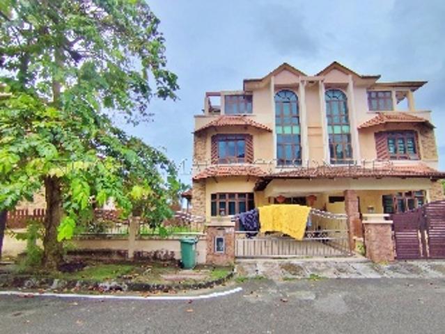 3 Storey Semi Detached House