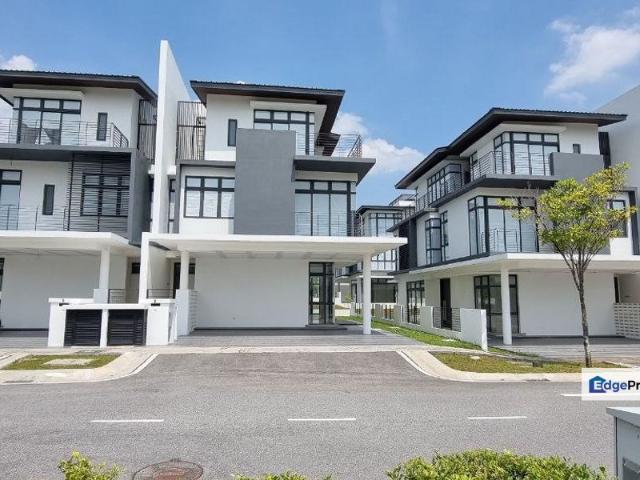 3 Storey Semi Detached, Presint 12 Putrajaya Near Wet Land, IOI City Mall Putrajaya