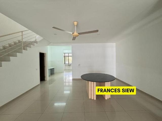 3 STOREY SETIA PEARL ISLAND BAYAN LEPAS Partial Furnished gated