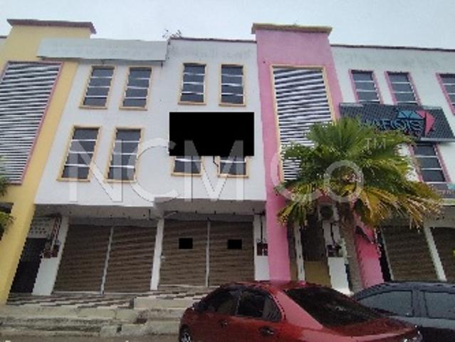 3 Storey Shop Office, Intermediate