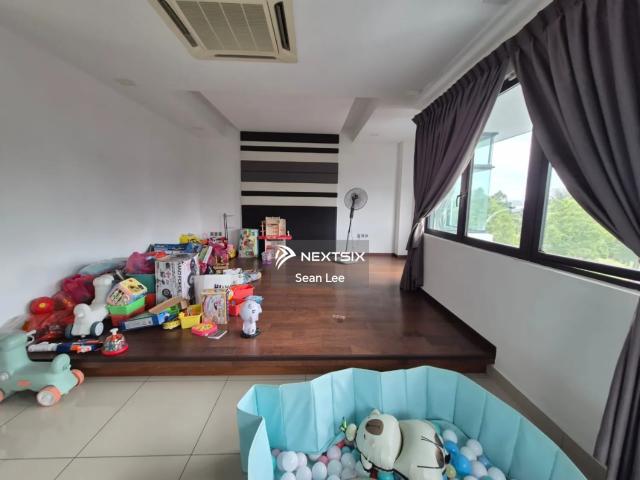 3 Storey Shoplot For Sale Lorong Liu Shan Bang, Kota Sentosa, Kuching
