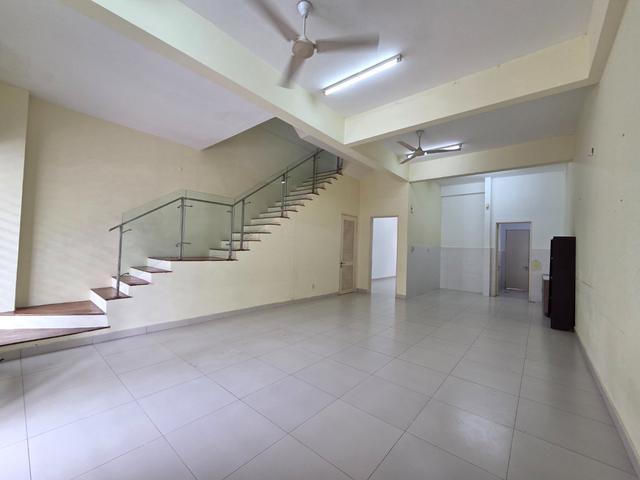 3 Sty Terrace Quartz Villa Mahkota Cheras Freehold Super Cheap