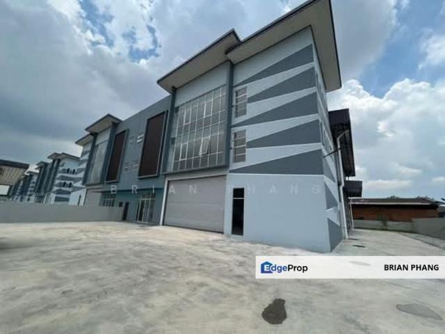 3 Sty Corporate Semi D Factory cum Office