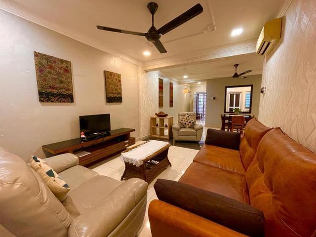 3 sty house Halamanda Gombak Mutiara Gombak BELOW MARKET PRICE