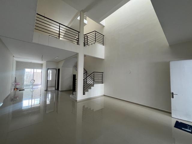 3 sty Riverview Villas Sungai Chua Taman Saujana Impian Grade A