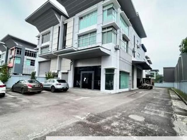 3 Sty Semi D Factory cum warehouse for rent in Megah 18, Shah Alam