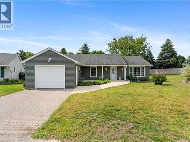 3 Sunshine Place, New Hamburg, ON, N3A 2E6 house for sale | Listing ID 40839 | Royal LePage