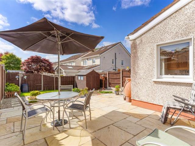 3 Saint Andrew's Fairway, Lucan, Co. Dublin Sherry FitzGerald Lucan 4929 MyHome. Ie Residential