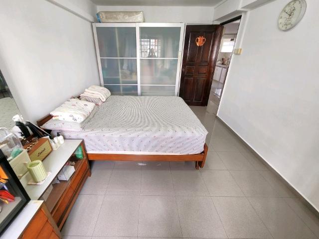 3 Saint George's Road HDB Apartment For Sale, $499,000, 2 Bed 1 Bath 753 sqft $663.00 psf
