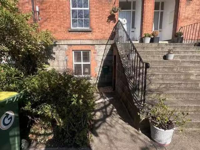 3 Saint James's Terrace, Sandymount, Sandymount, Dublin 4 is f.