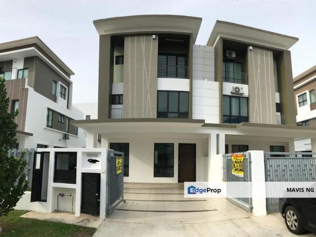 3 Semi D house Setia Utama Setia Alam next By Water Elmeri Montana