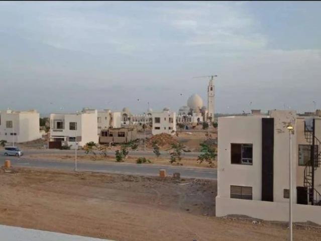 3 Side open. Single belt and park face plot in Precinct 1. Karachi Bahria Town Karachi ID 36173