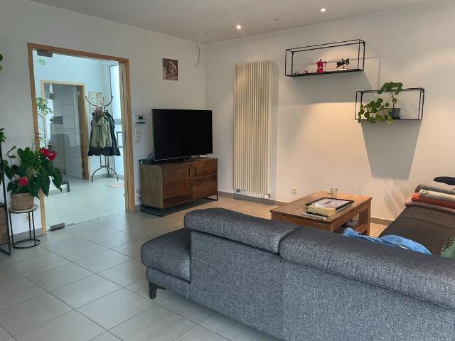 3 slpk VILLA + tuin & dubbele garage