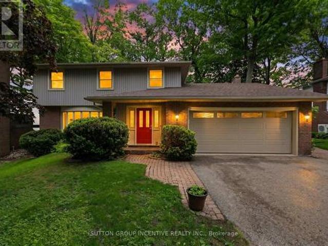 3 Southwood Circle, Orillia, ON, L3V 2H8 house for sale | Listing ID S13442 | Royal LePage
