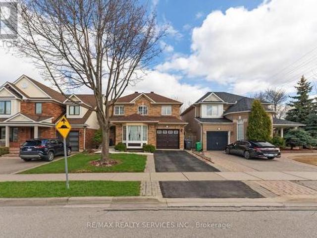 3 Springhurst Avenue, Brampton, ON, L7A 1P6 house for sale | Listing ID W13166 | Royal LePage