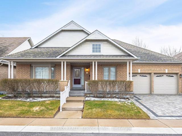 3 Tuscany Lane, Brampton | For Sale @ $879,900 | Condos. Ca
