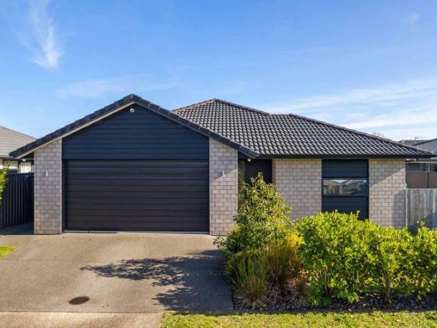 3 taffe crescent, Pyes Pa, Western Bay Of Plenty For Sale