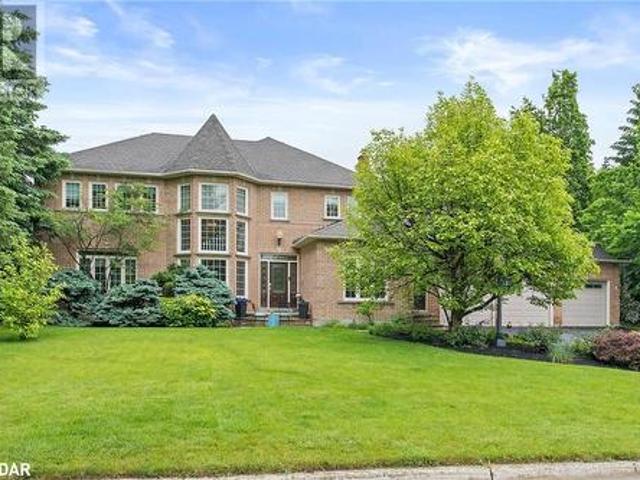 3 Thomas Court, Glen Williams, ON, L7G 5G7 Luxury House for sale | Listing ID 40738 | Royal LePage Carriage Trade Luxury Properties