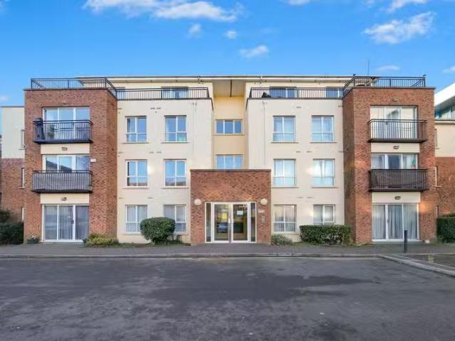 3 Thornfield Square, D22 NC43, Clondalkin, Dublin 22 is for sale
