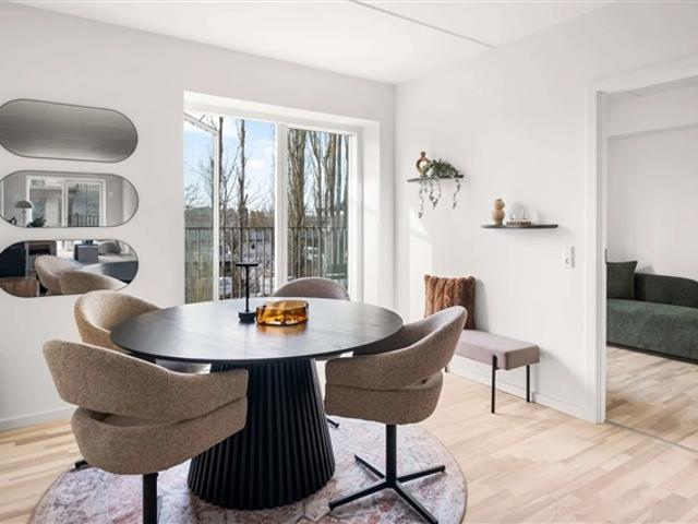 3 værelser for 12.600 kr. pr. måned, Albertslund, København