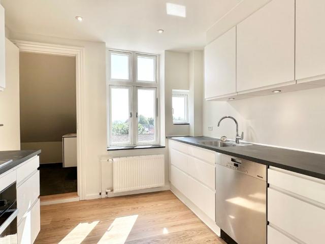 3 værelses – Kongensgade 31 A, 3. Sal. Fredericia