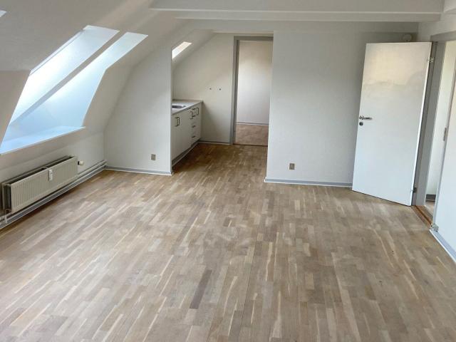 3 værelses lejlighed på 84 m²