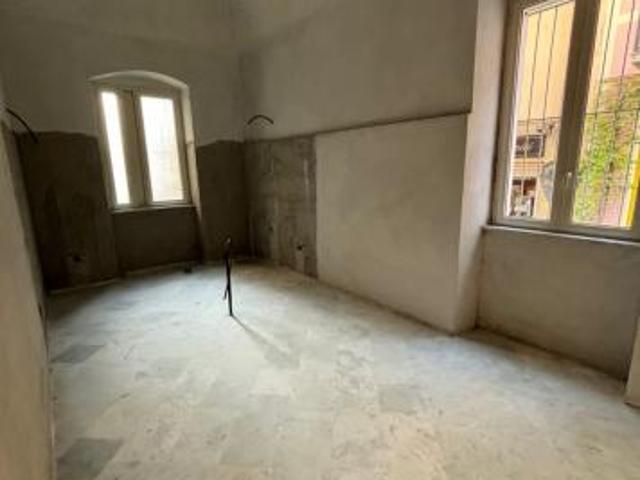 3 Vetrine in vendita a Sarzana