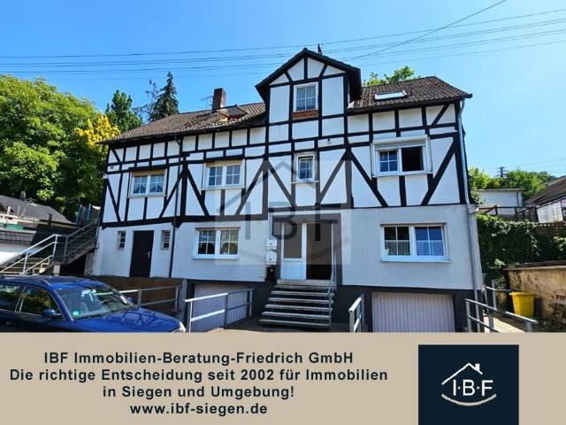 3 Wohnungen in charmanter Doppelhaushälfte Investorenobjekt im Altbau Flair von Freudenberg