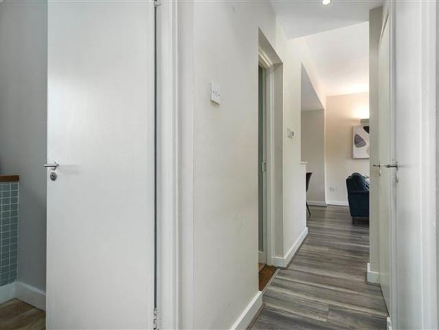 495,000 | 3 Woodview Mews, Glenalbyn Road, Stillorgan, County Dublin Casey Kennedy Estate Agents 4994 MyHome. Ie Residential