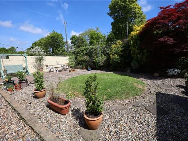 3 Woodgrove, Forest Road, Carrigaline, Cork Dennehy Auctioneers 4734 MyHome. Ie Residential