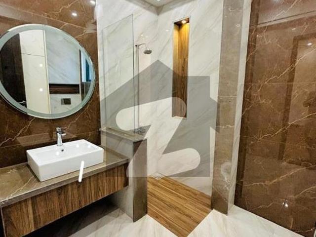 3 Years Instalment Plan Luxury 10 Marla Brand New House In Park View City Lahore Park View City