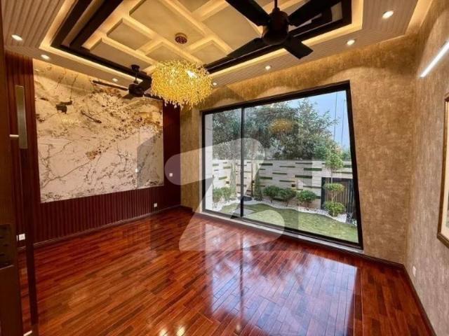 3 Years Installment Plan Luxury 10 Marla Brand New House In Park View City Lahore Park View City