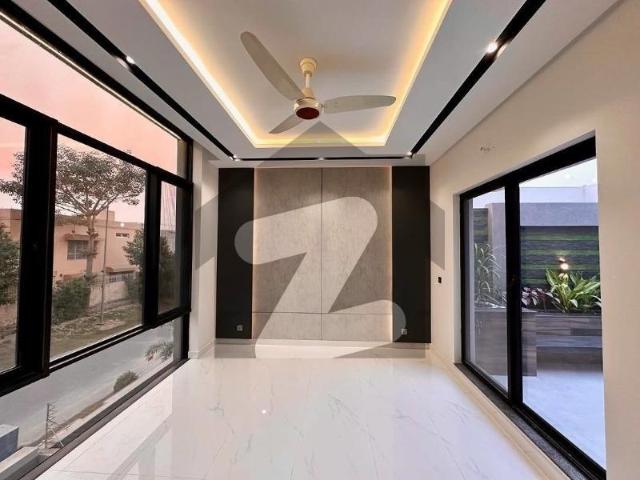 3 Years Installment Plan Luxury 10 Marla Brand New House In Park View City Lahore Park View City