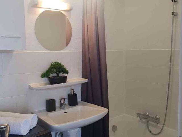 3 Zimmer, 46 m², 3. Stock