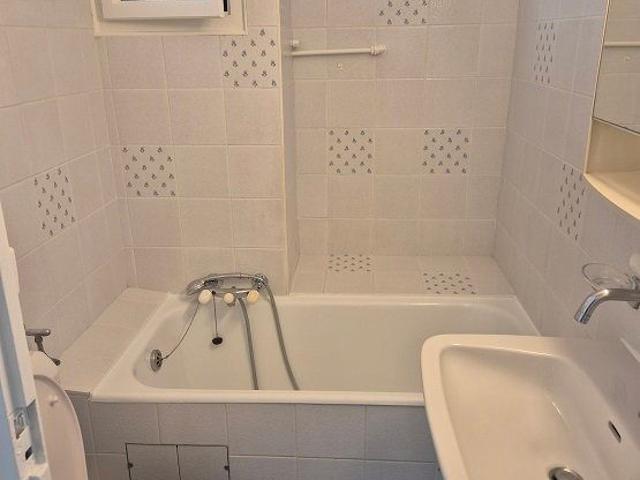 3 Zimmer, 48 m², 1. Stock
