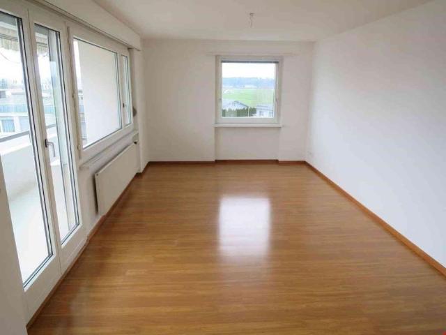 3 Zimmer, 50 m², 1. Stock