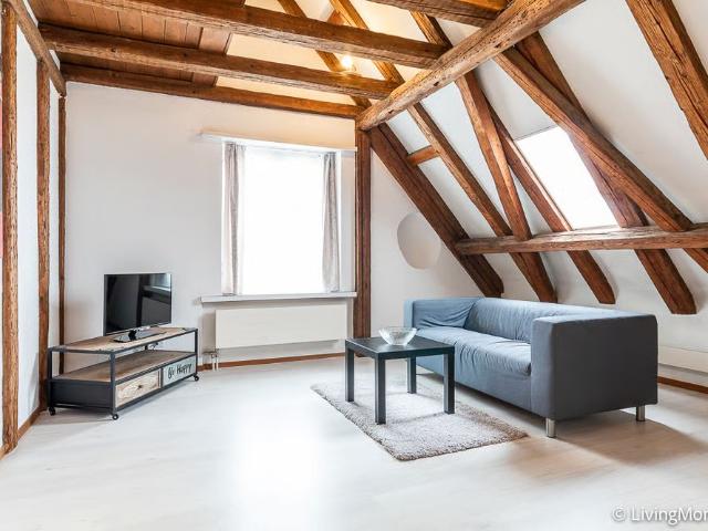 3 Zimmer, 52 m², 2. Stock