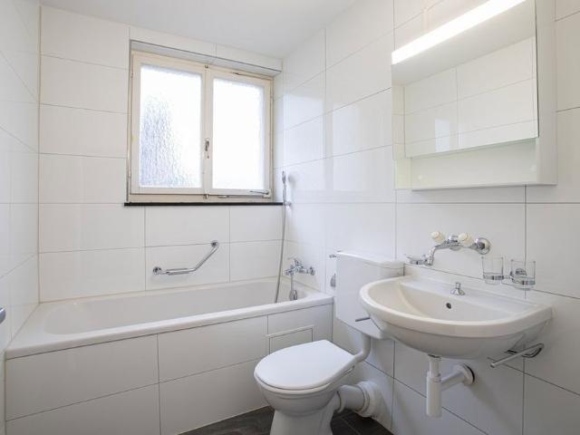 3 Zimmer, 57 m², 2. Stock