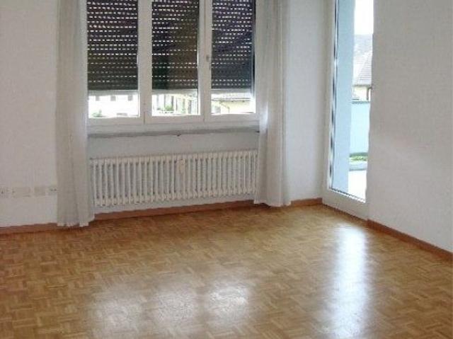 3 Zimmer, 57 m², 2. Stock