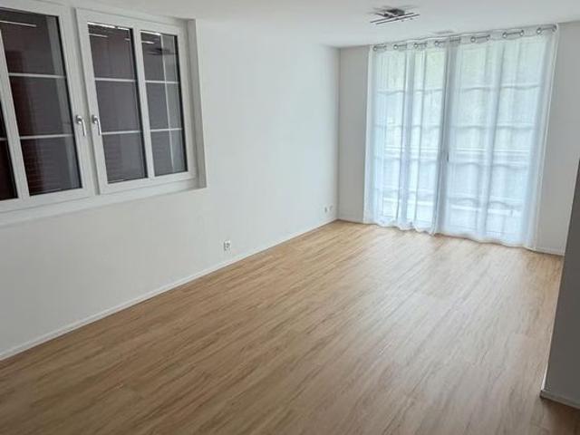 3 Zimmer, 55 m², 1. Stock