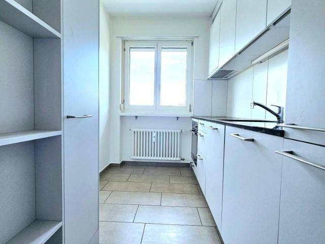 3 Zimmer, 55 m², 2. Stock