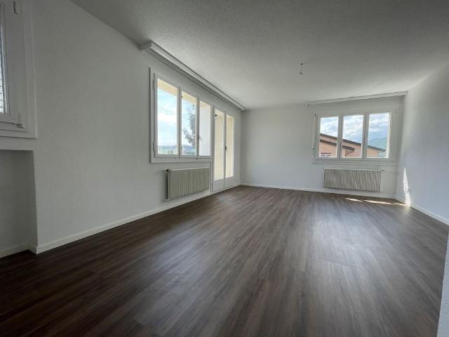 3 Zimmer, 55 m², 2. Stock