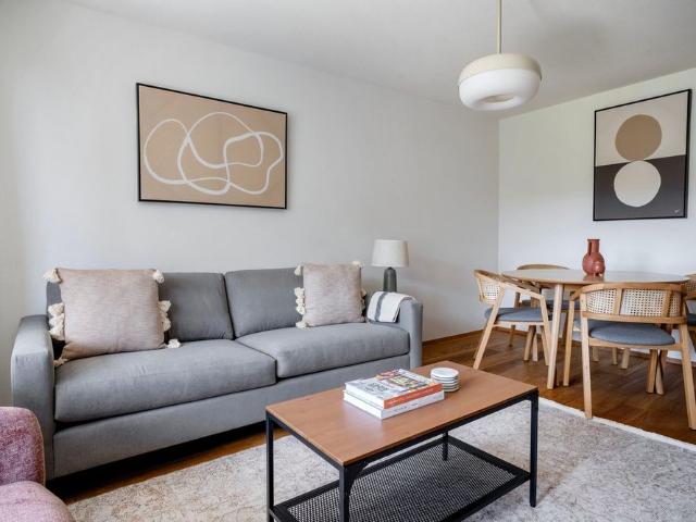 3 Zimmer, 56 m², 2. Stock